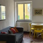 Διαμέρισμα Xenia - 3 In Via Tunisia 8 *